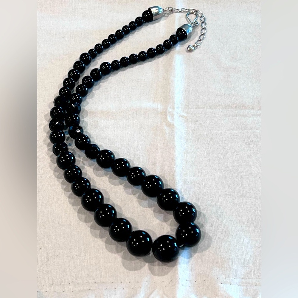 Jay King Desert Rose Trading Company black agate or Jet stone bead necklace